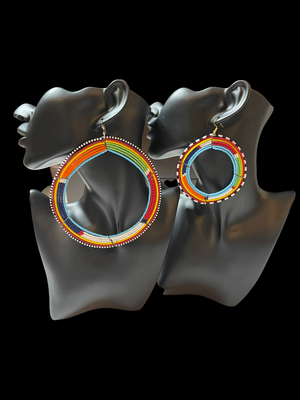 
            
                Load image into Gallery viewer, Statement Maasai Beaded Earrings
            
        